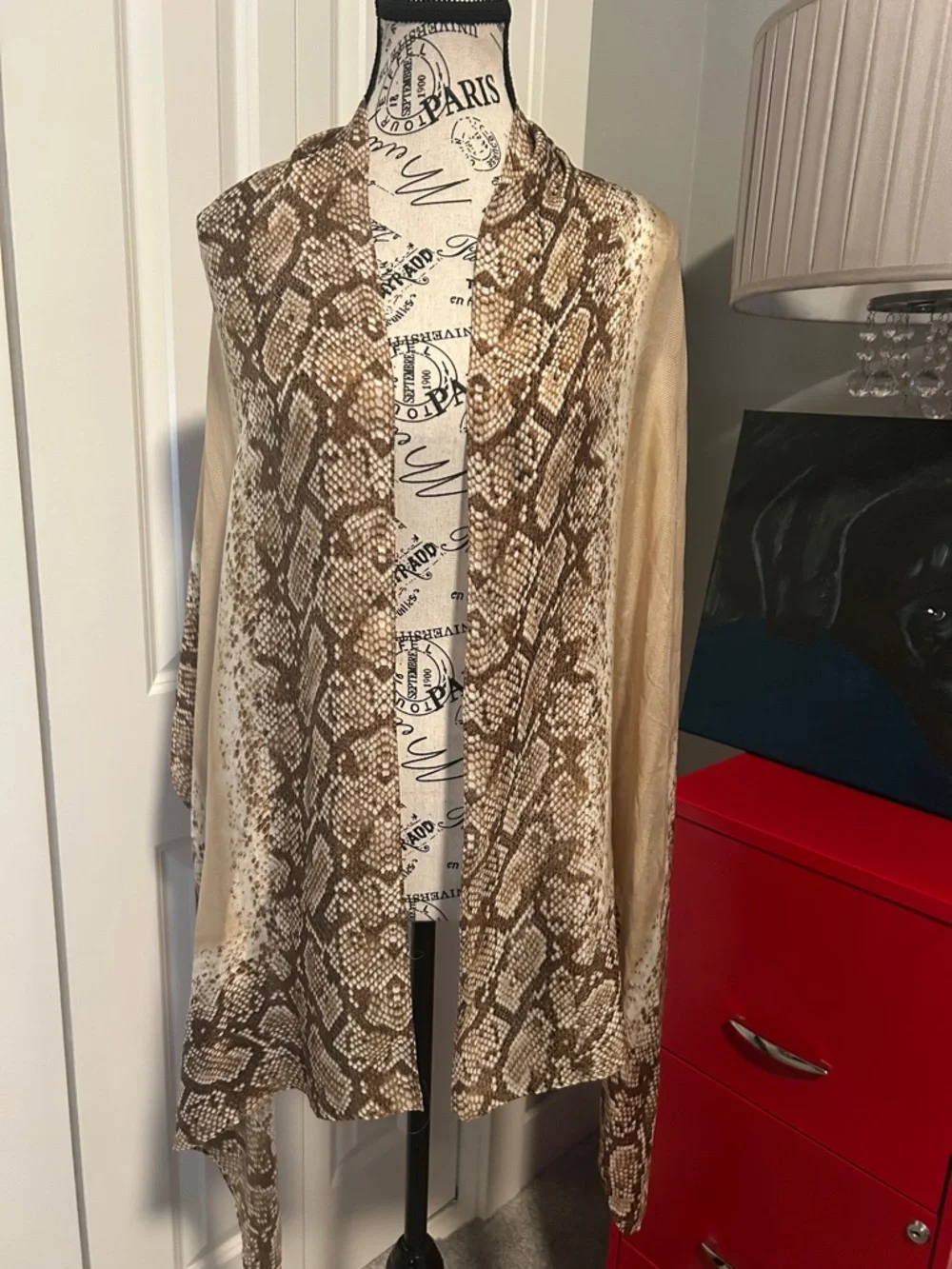NWOT Neutral Snake Print Wrap Shawl